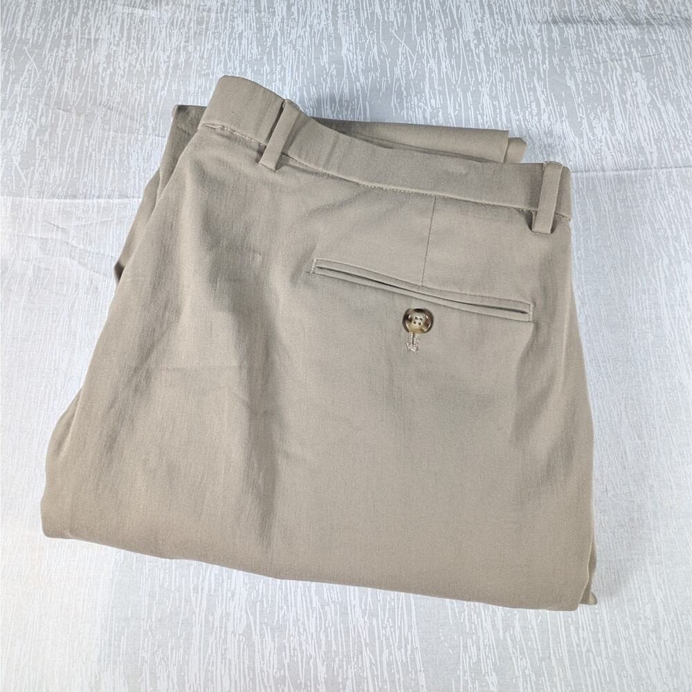 Tommy Hilfiger Pants Mens 40x30 Khaki Beige Classic Chino Flat Front Casual
